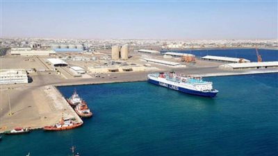 تداول 18 ألف طن و1029 شاحنة بضائع عامة ومتنوعة بموانئ البحر الأحمر