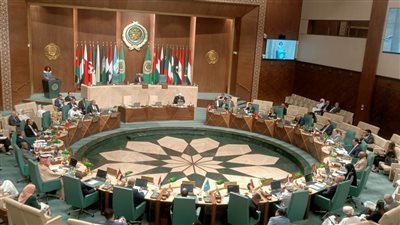 انطلاق أعمال الاجتماع الطارئ للجامعة العربية برئاسة اليمن لبحث الرد على حظر إسرائيل أنشطة الأونروا