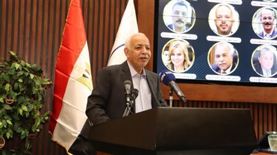 عبدالمنعم الجمل: اتحاد عمال مصر داعم لخطوات الدولة لمواجهة التحديات داخليا وخارجيا