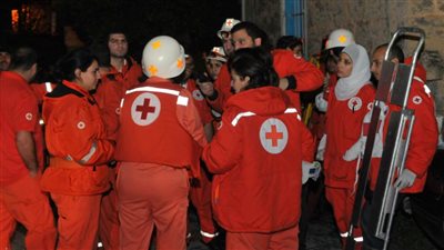 الصليب الأحمر اللبناني: نحاول توفير مسار آمن لرجال الإنقاذ بعيدًا عن الضربات الإسرائيلية المكثفة