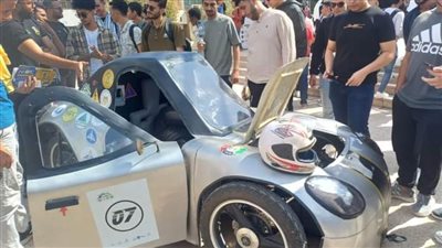 طلاب هندسة أسيوط يبتكرون نموذج سيارة سباق كهربائية بخامات محلية 100%