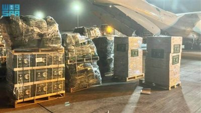 الجسر الجوي الإغاثي إلى لبنان يتواصل بمغادرة الطائرة الإغاثية الـ17