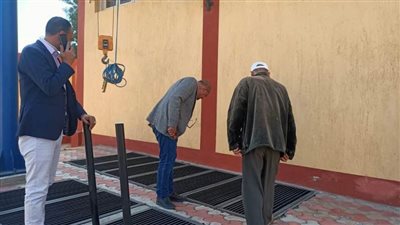 حالة من الاستنفار بمدينة رشيد الساحلية بعد تحذيرات الأرصاد النوات الشتوية