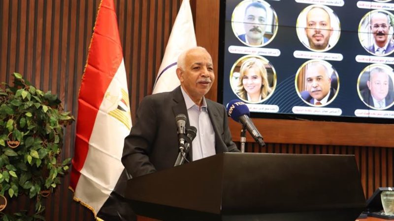 عبد المنعم الجمل