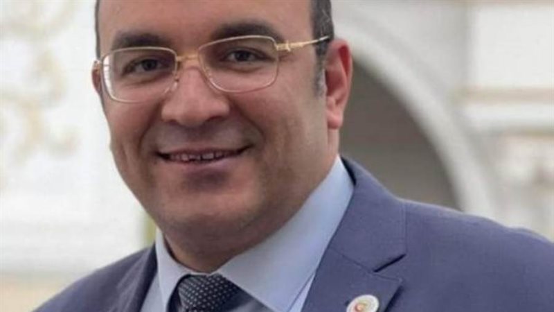 الدكتور تامر مدكور