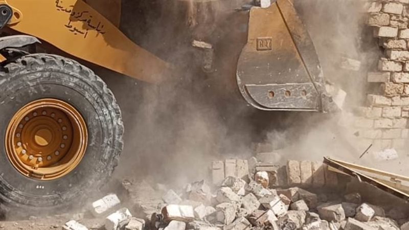 إزالة التعديات بأسيوط