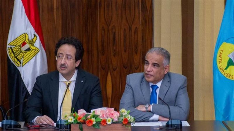 جانب من اجتماع جامعة