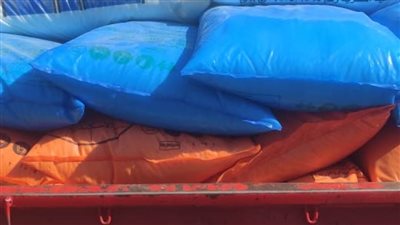 ضبط 50 شيكارة أسمدة زراعية و3 أطنان سكر وأعلاف بدون فواتير وتحرير 123 محضرًا بأسيوط