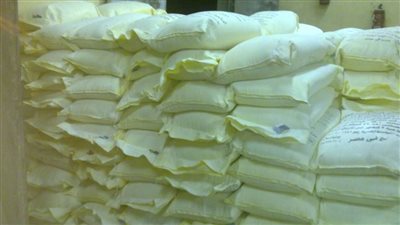 أجهزة الأمن تضبط 5 أطنان دقيق خلال حملات أمنية في يوم واحد 