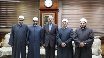 محافظ المنيا يستقبل الأمين العام لمجمع البحوث الإسلامية لبحث سبل التعاون في مواجهة الإرهاب
