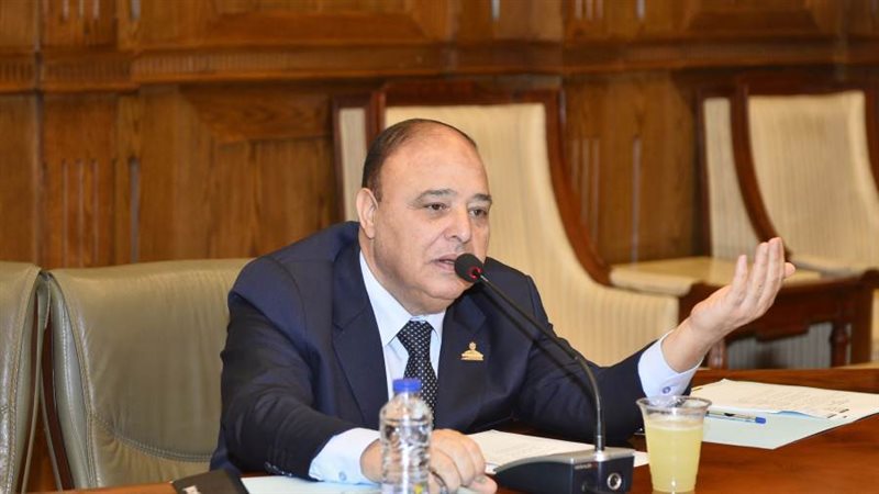 الدكتور حسين خضير