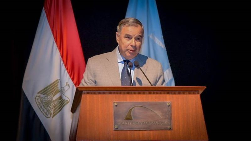 وزير الشباب والرياضة