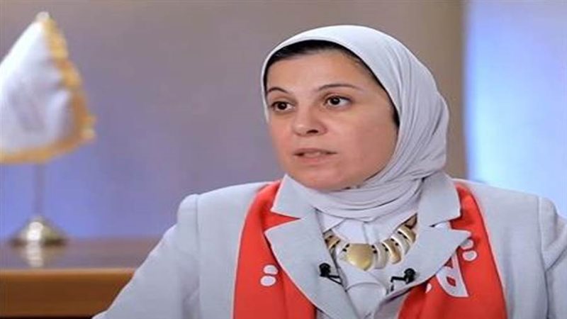 الدكتورة آمال إمام