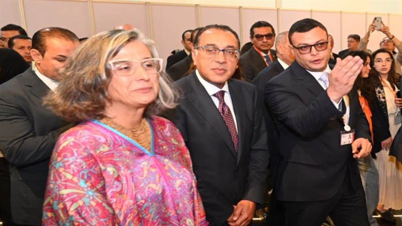 د. مصطفى مدبولي يفتتح