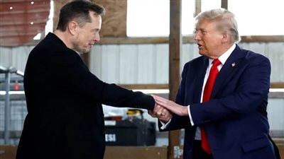 قاض بولاية بنسلفانيا يعطي الضوء الأخضر لماسك للتبرع بمليون دولار للناخبين