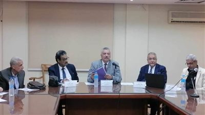 الخطة الاستراتيجية لتطوير صناعة الكتاب والنشر على مائدة الأعلى للثقافة