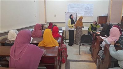 القومي للمرأة بأسيوط ينظم ورش عمل للتمكين الاقتصادي للسيدات بالقرى