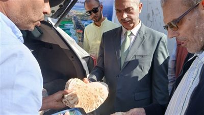 وكيل تموين الإسكندرية يقود قافلة مبادرة 