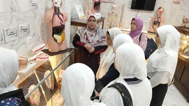 جانب من الزيارة