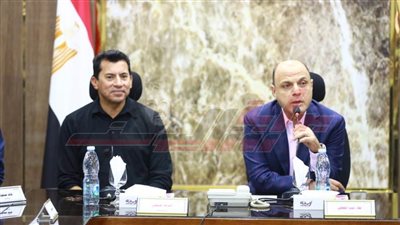 وزير الشباب والرياضة ومحافظ كفر الشيخ يعقدان لقاء بأعضاء مجلسي النواب والشيوخ