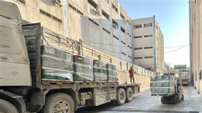 قوافل المساعدات السعودية تصل إلى شمال قطاع غزة لمواجهة الأزمة الإنسانية الخانقة