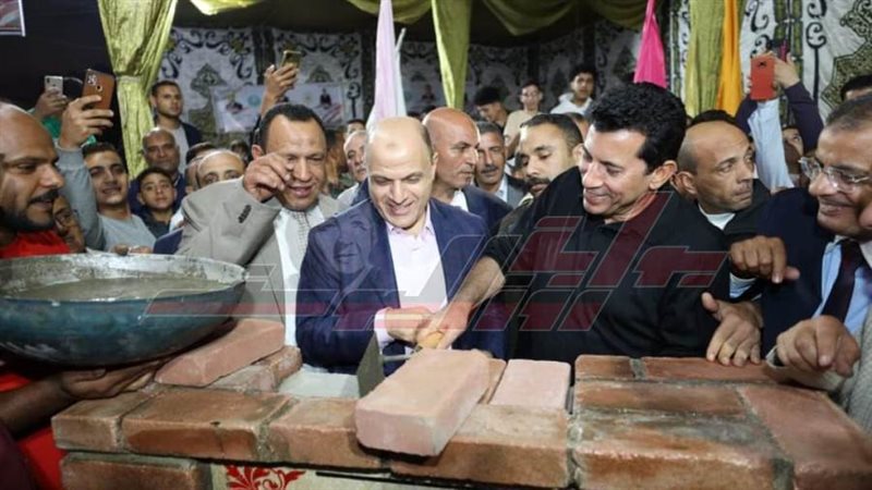 وضع حجر الأساس