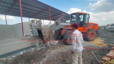 إزالة 10 حالات تعدٍ على الأراضي الزراعية وأملاك الدولة بكفر الشيخ