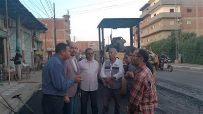 رئيس إيتاي البارود: رصف مدخل عزبة موسى بطول 6500 متر تخفيفا لمعاناة المواطنين في الشتاء 