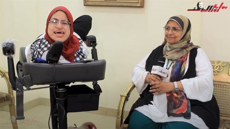 الاعلامية صفاء طه