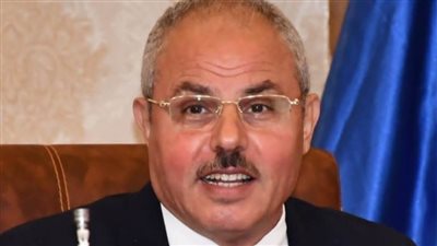 جامعة قناة السويس تنظم برنامجًا تدريبيًا للتوعية بمخاطر التنمر والشائعات الإلكترونية في مدرسة 25 يناير الثانوية