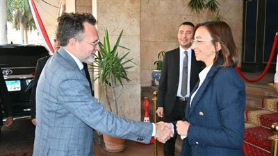 محافظ البحيرة تستقبل السفير الكندي ووفودًا رفيعة المستوى لتعزيز دور المرأة اقتصاديًا واجتماعيًا