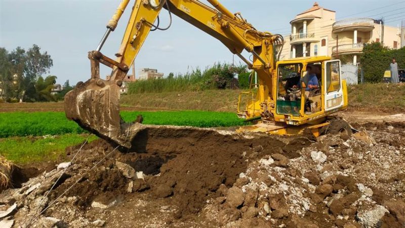 جانب من حملة إزالة