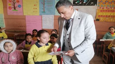 سعيد عطية: تطبيق لائحة الانضباط على الطلاب المتأخرين ونزول لجان المتابعة بمدارس الجيزة 