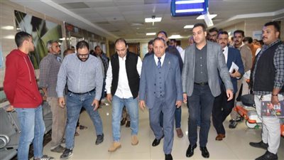 محافظ بورسعيد يزور مصابي حادث طريق المطرية.. ويقدم التعازي لأسر المتوفين 