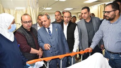 محافظ بورسعيد ينعي ضحايا طريق بورسعيد المطرية 