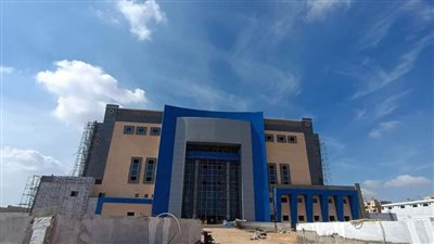 وزير الإسكان: تنفيذ 84% من مستشفى بسعة 189 سريراً بمدينة العبور