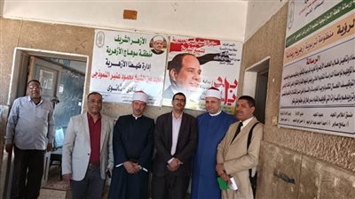 مدير إدارة التعليم النموذجي بسوهاج يتفقد معاهد طهطا النموذجية