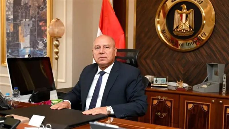 الفريق مهندس كامل