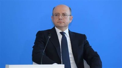 وزير الطاقة الأذري: ننفذ مشاريع طاقة متجددة ذات أهمية استراتيجية في المنطقة