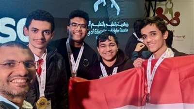 وزير التعليم يهنئ الطلاب الفائزين في أولمبياد الرياضيات