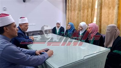 تسليم عدد من واعظات كفر الشيخ الزي الرسمي 