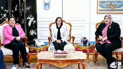 محافظ البحيرة تستقبل رئيس المجلس القومي للطفولة والأمومة  