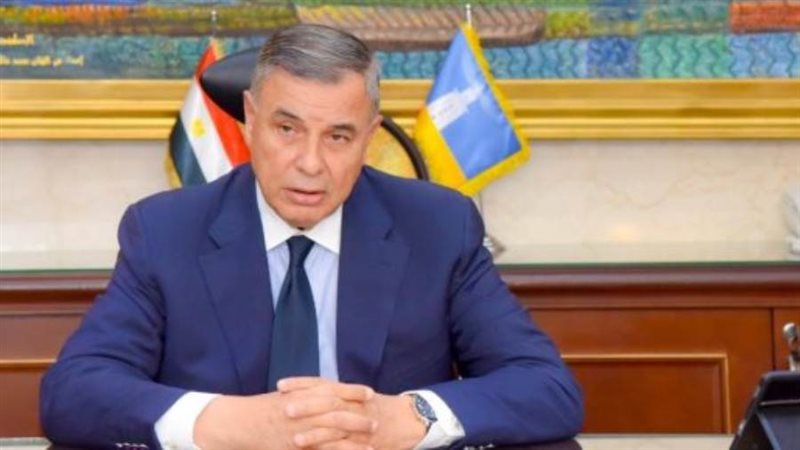 الفريق أحمد خالد