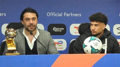 عاجل.. كابتن الفراعنة الذهبي ينتقد فوز هاني أبوريدة في انتخابات اتحاد الكرة