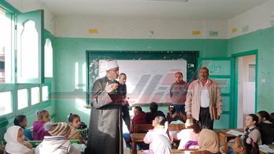 شهاوي يتابع سير العمل بمعاهد إدارتي سيدي سالم ومطوبس التعليمية الأزهرية 