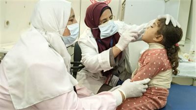 ضمن مبادرة بداية.. الكشف الطبي على 915 مواطنًا بقرية الشيخ تمي بالمنيا 