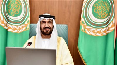 رئيس البرلمان العربي يهنئ سلطنة عمان بذكرى العيد الوطني