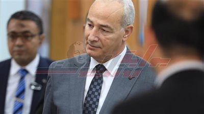 محروس يتقدم جنازة اللاعب محمد شوقي بمسقط رأسه في المحلة الكبرى