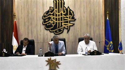 محافظ أسوان: لن نسمح بأي فساد إداري وسيتم تحويل أي مخالفات للنيابة العامة