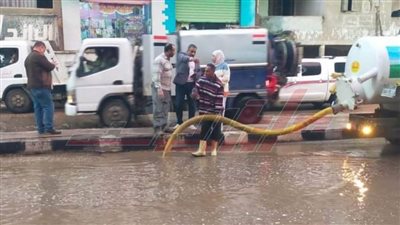 كسح مياه الأمطار بمدينة الرياض في كفر الشيخ